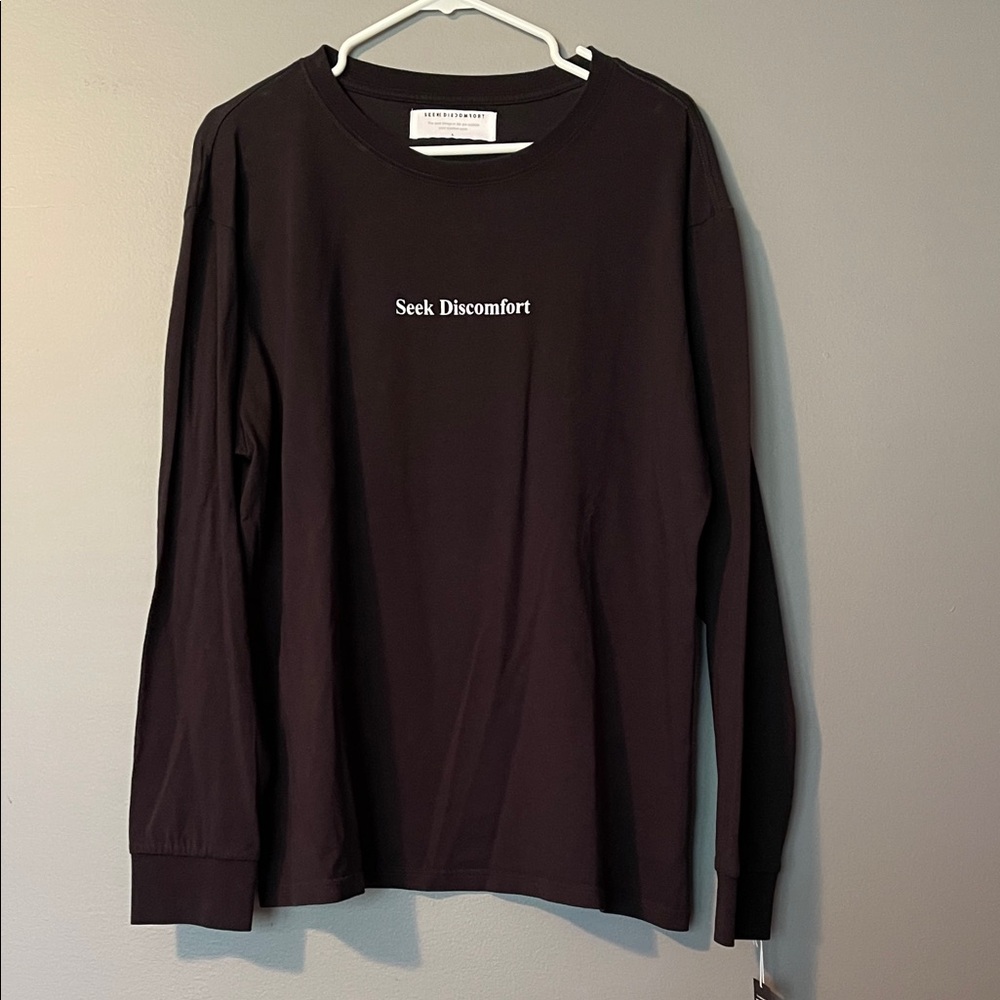 Seek Discomfort Black Graphic Long Sleeve Shirt